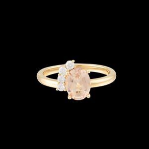 Mejuri Oval-Cut Engagement Ring